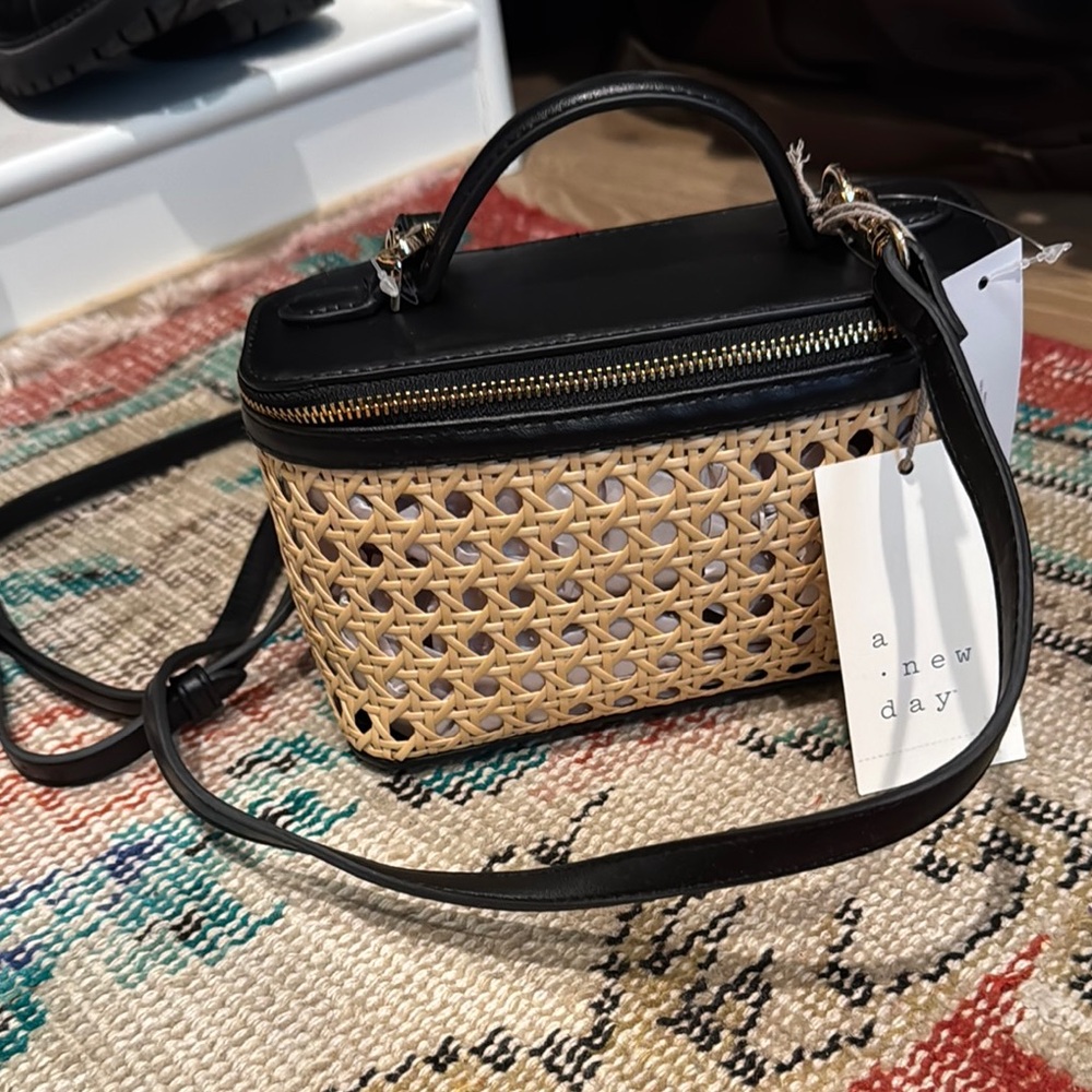 A New Day Crossbody Bag Black and Tan Woven Design